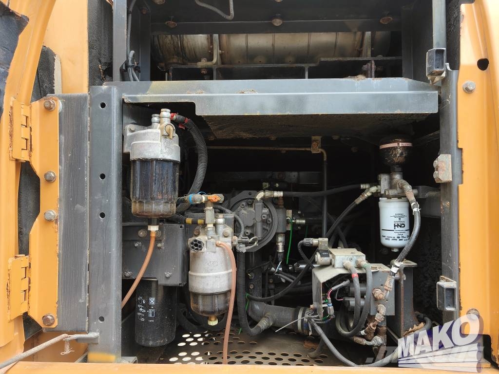 CASE CX 250 D Rupsgraafmachines