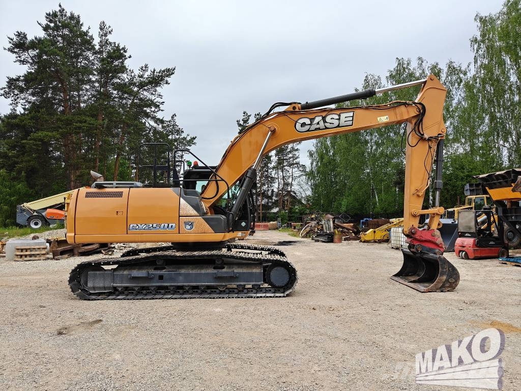 CASE CX 250 D Rupsgraafmachines