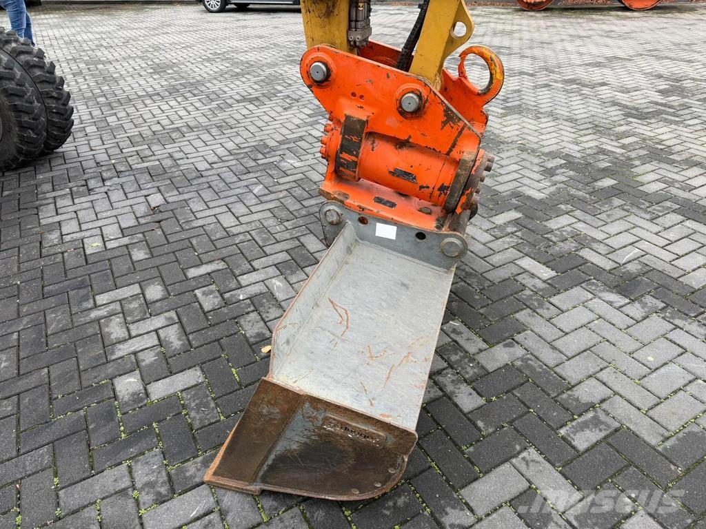 Zeppelin ZM 110 | powertilt | Hours: 1062 | Year: 2019 | 3x Μίνι εκσκαφείς 7t - 12t