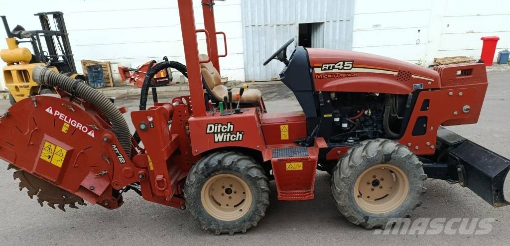 Ditch Witch RT 45 Scavafossi