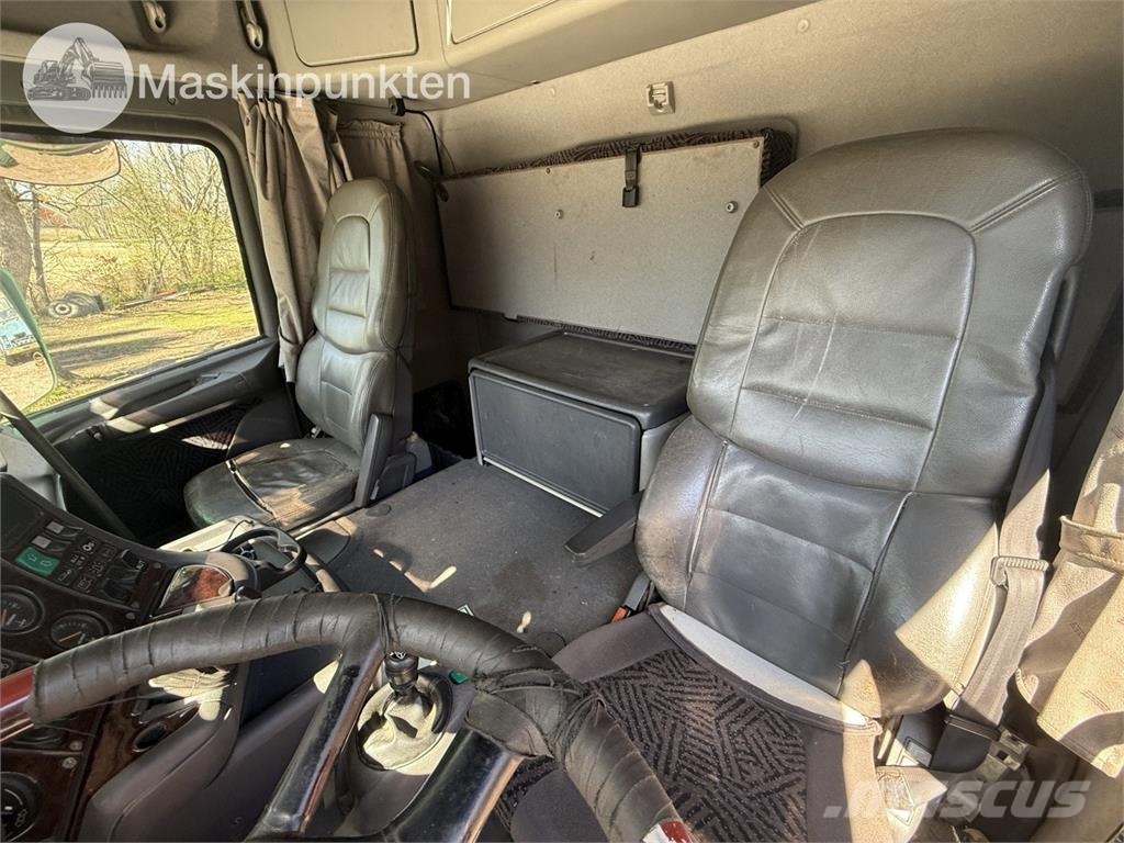 Scania R124Gb 8X2 4Nb470 Camiones portacontenedores