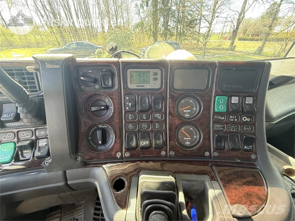 Scania R124Gb 8X2 4Nb470 Camiones portacontenedores
