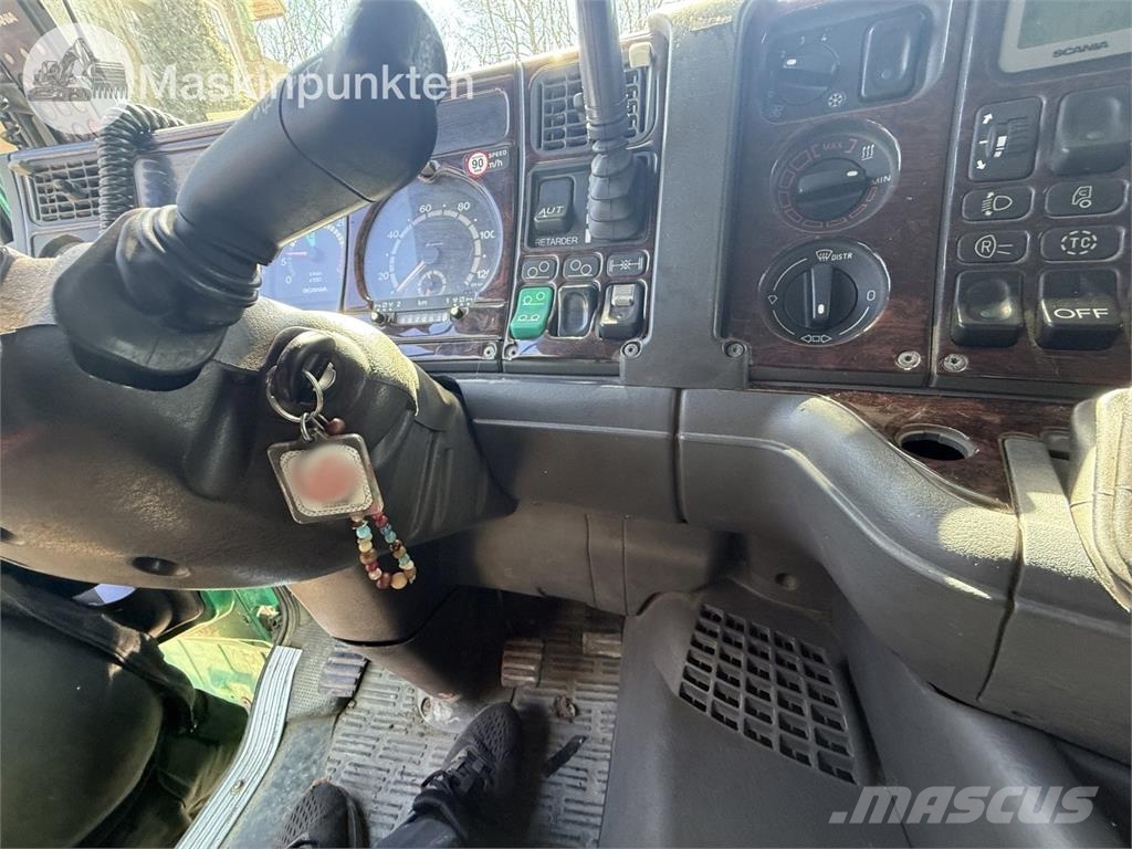 Scania R124Gb 8X2 4Nb470 Camiones portacontenedores