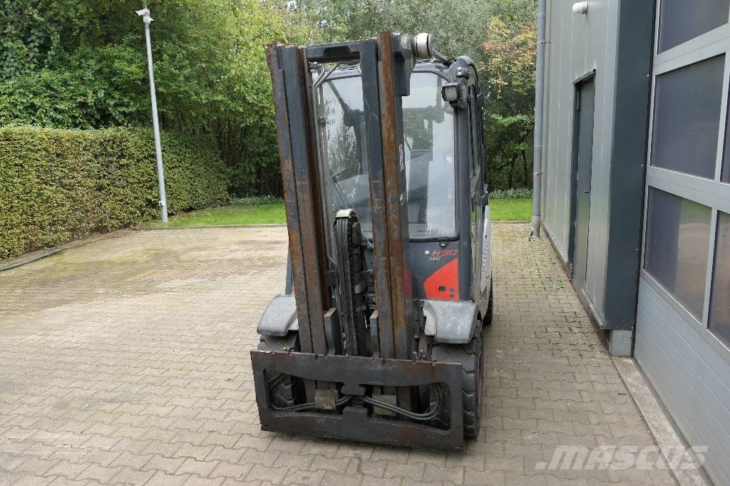 Linde H 30 T-02 Gasstapler