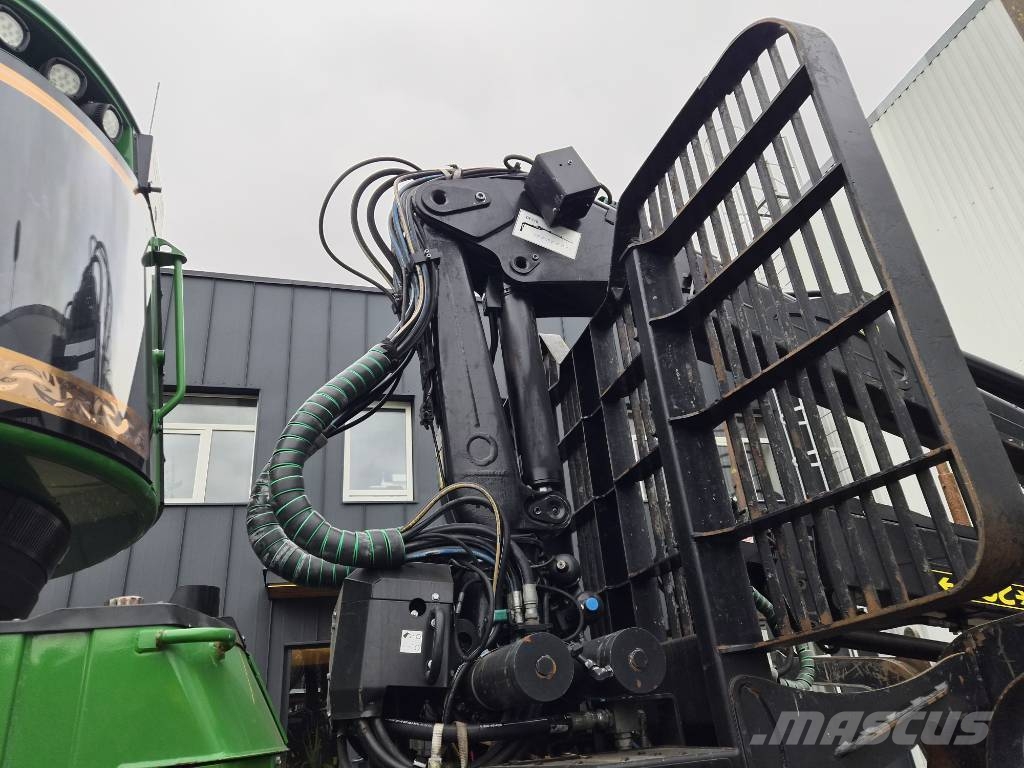 John Deere 1110 G Forvarderi