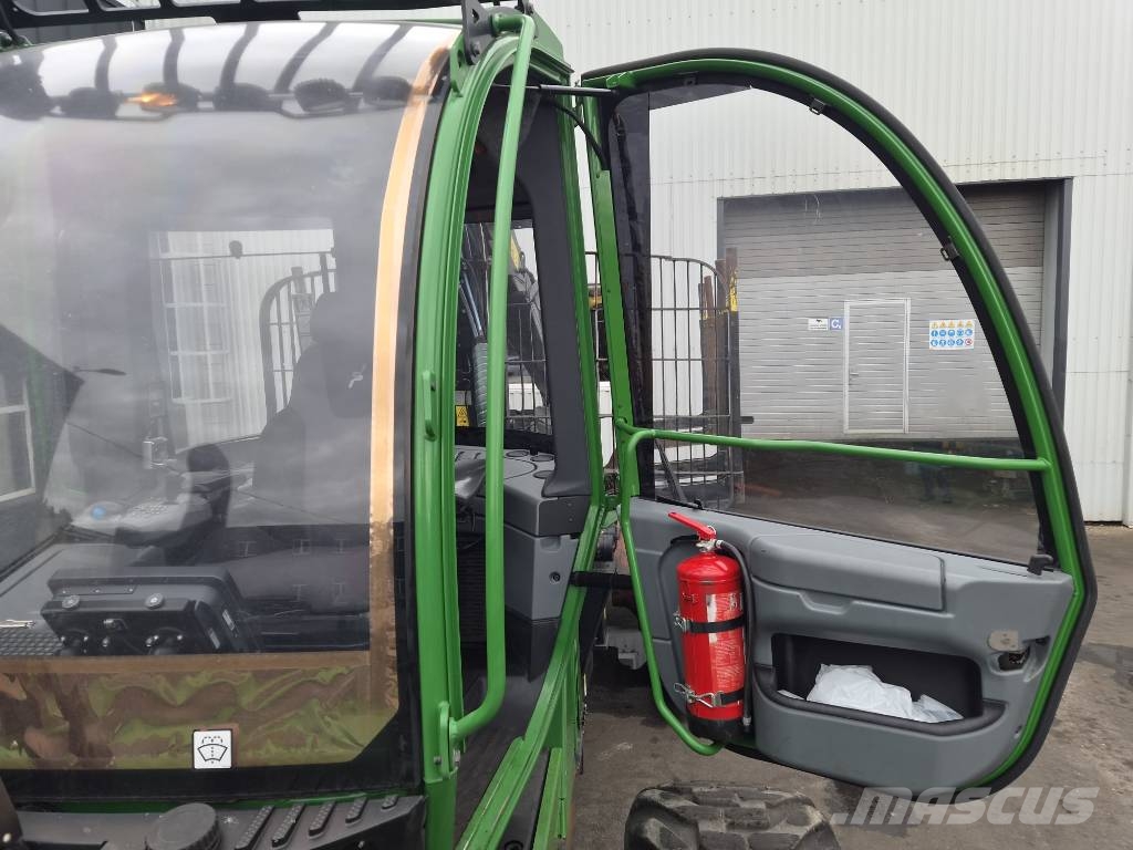 John Deere 1110 G Forvarderi