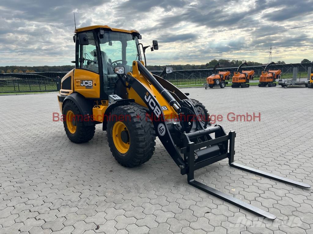 JCB 409 NEU 40 km/h KLIMA A/C Kolové nakladače