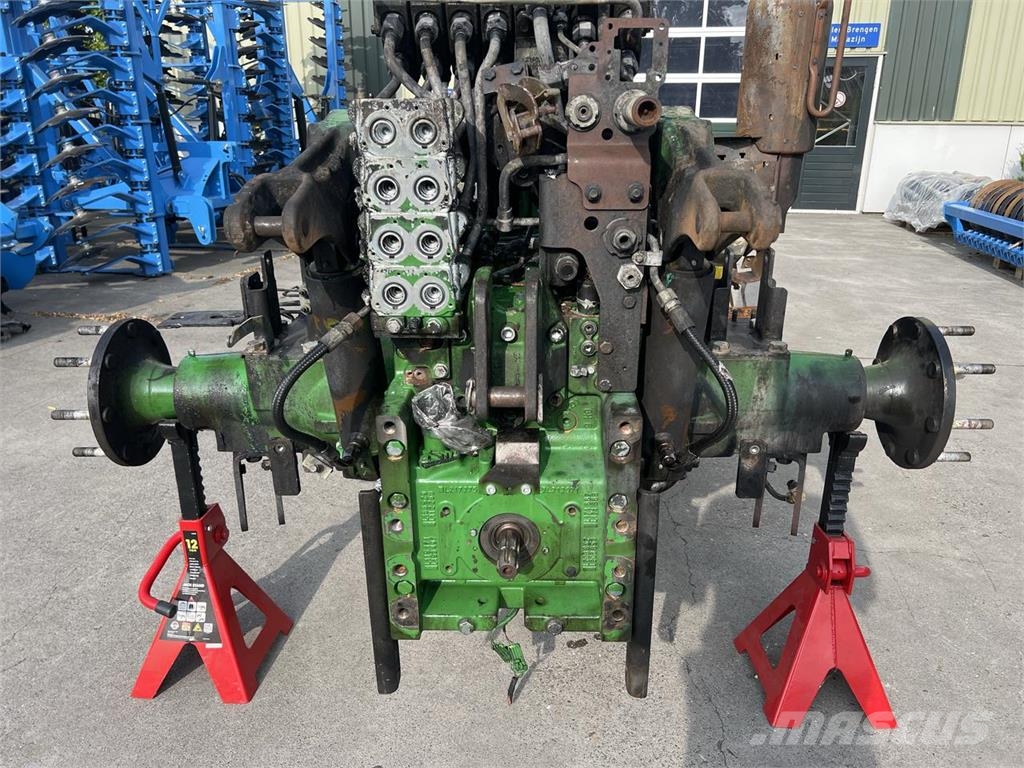 John Deere 6R Series 4 cyl. Traktori