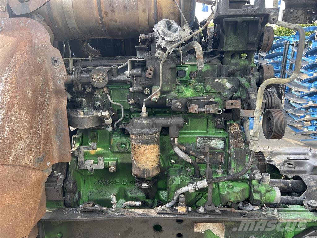 John Deere 6R Series 4 cyl. Traktori
