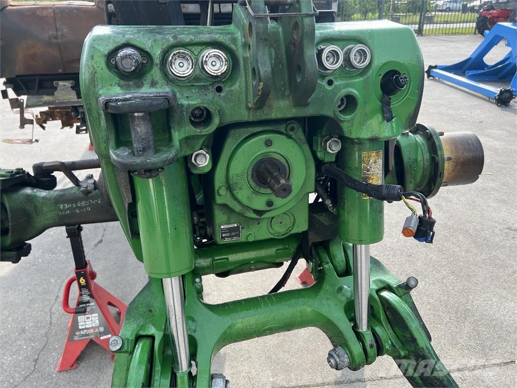 John Deere 6R Series 4 cyl. Traktori