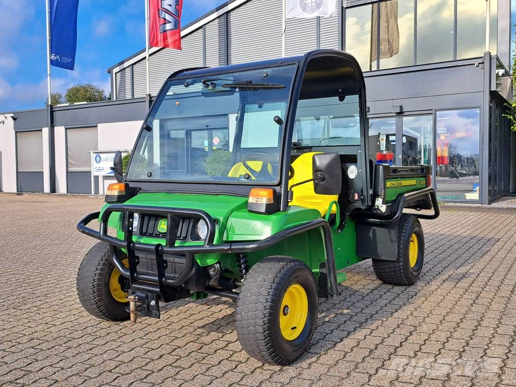 John Deere TE 4x2 Electric Visurgājēji