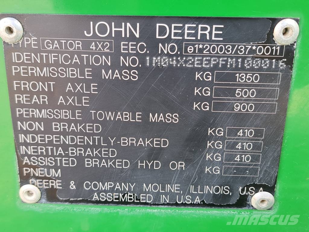 John Deere TE 4x2 Electric Visurgājēji