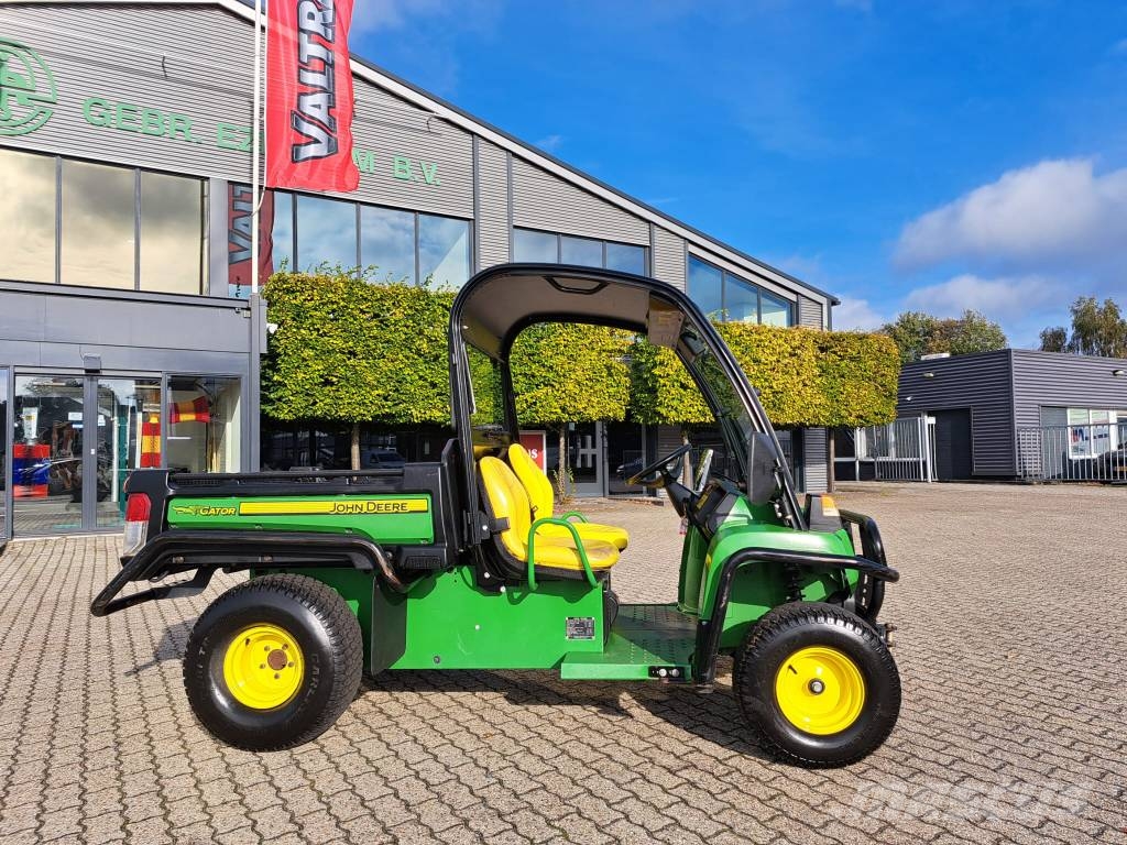 John Deere TE 4x2 Electric Visurgājēji