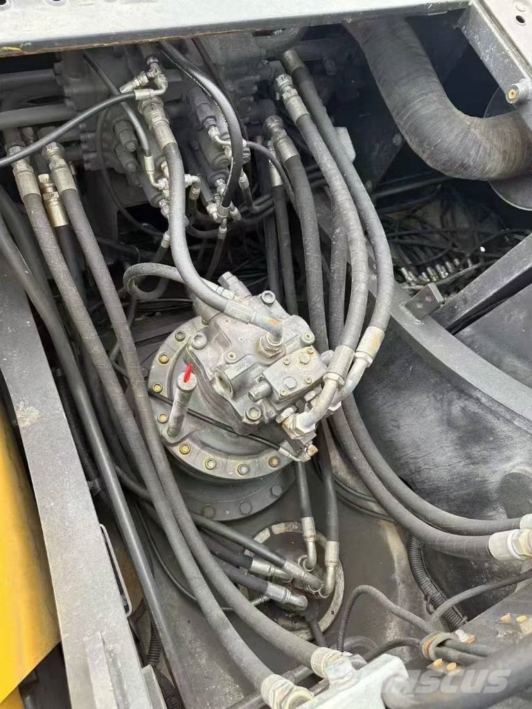 Volvo 240 大型油圧ショベル12t以上(パワーショベル・ユンボ)