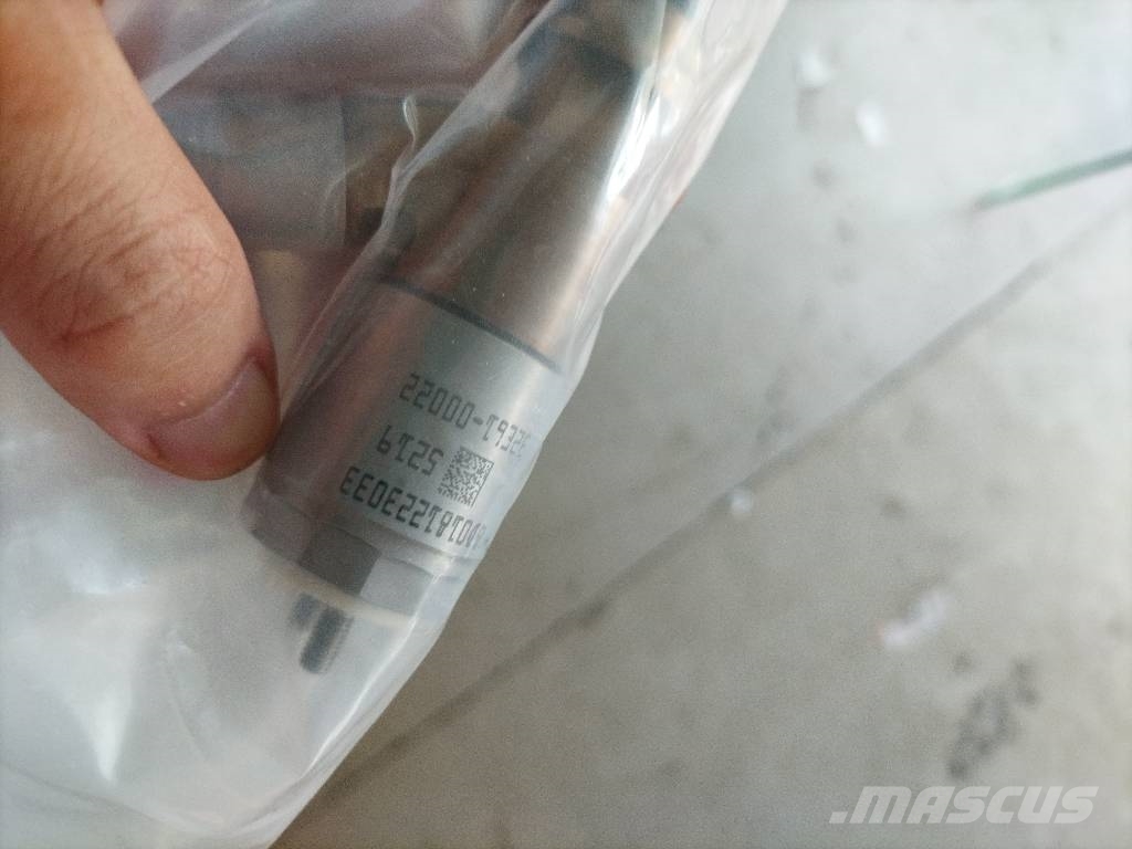 CAT Fuel injector 32F61-00012 326-4740 32F61-00062 32E Motores