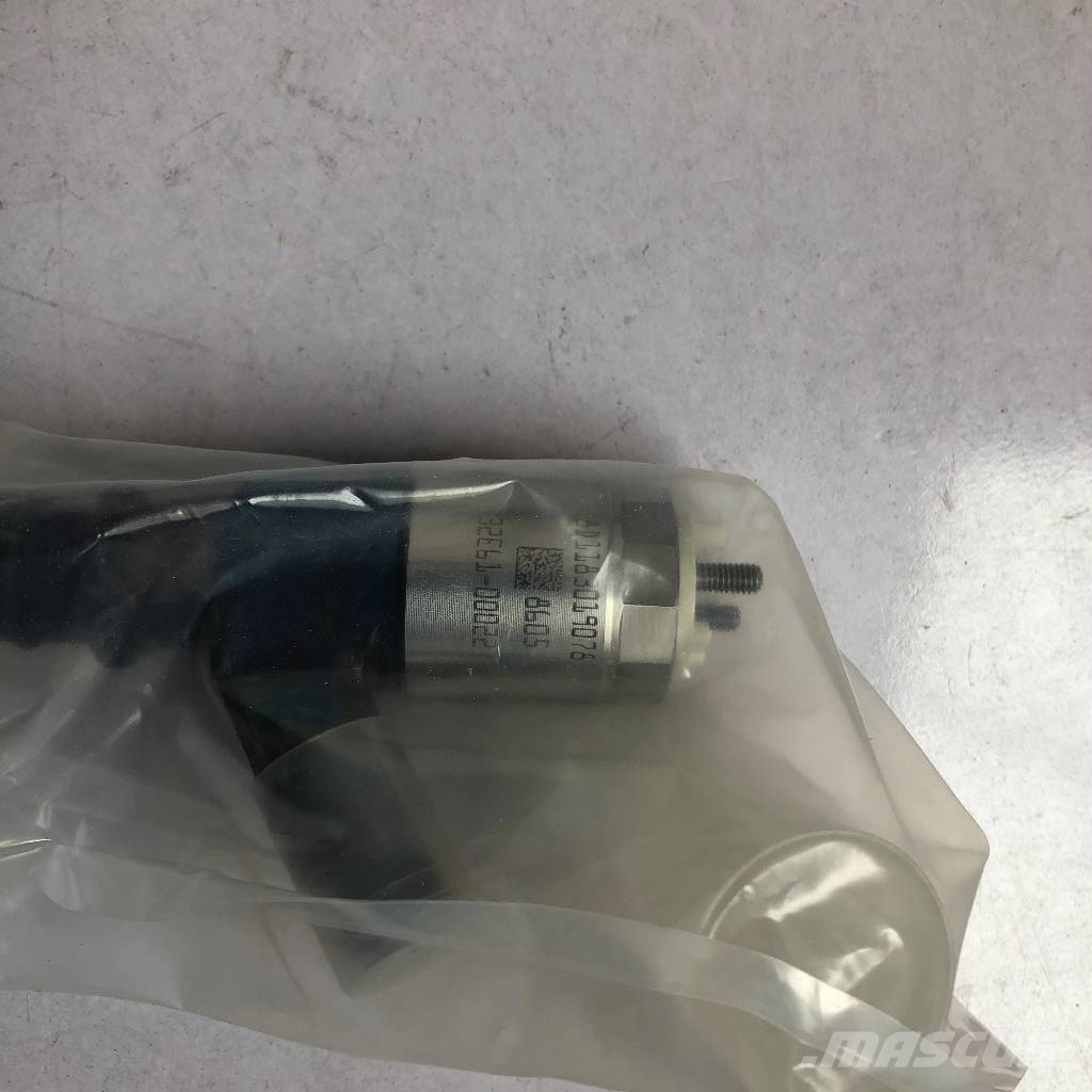 CAT Fuel injector 32F61-00012 326-4740 32F61-00062 32E Motores