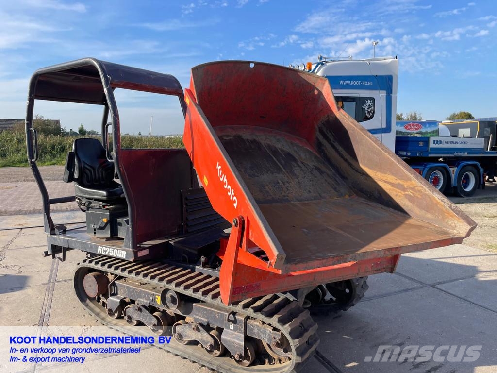 Kubota KC 250/Canycom s25 Roomikkallurid