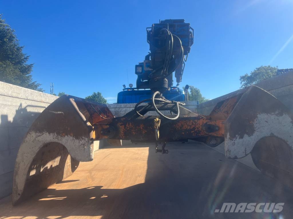 Scania R 560 V8 شاحنات الرافعات