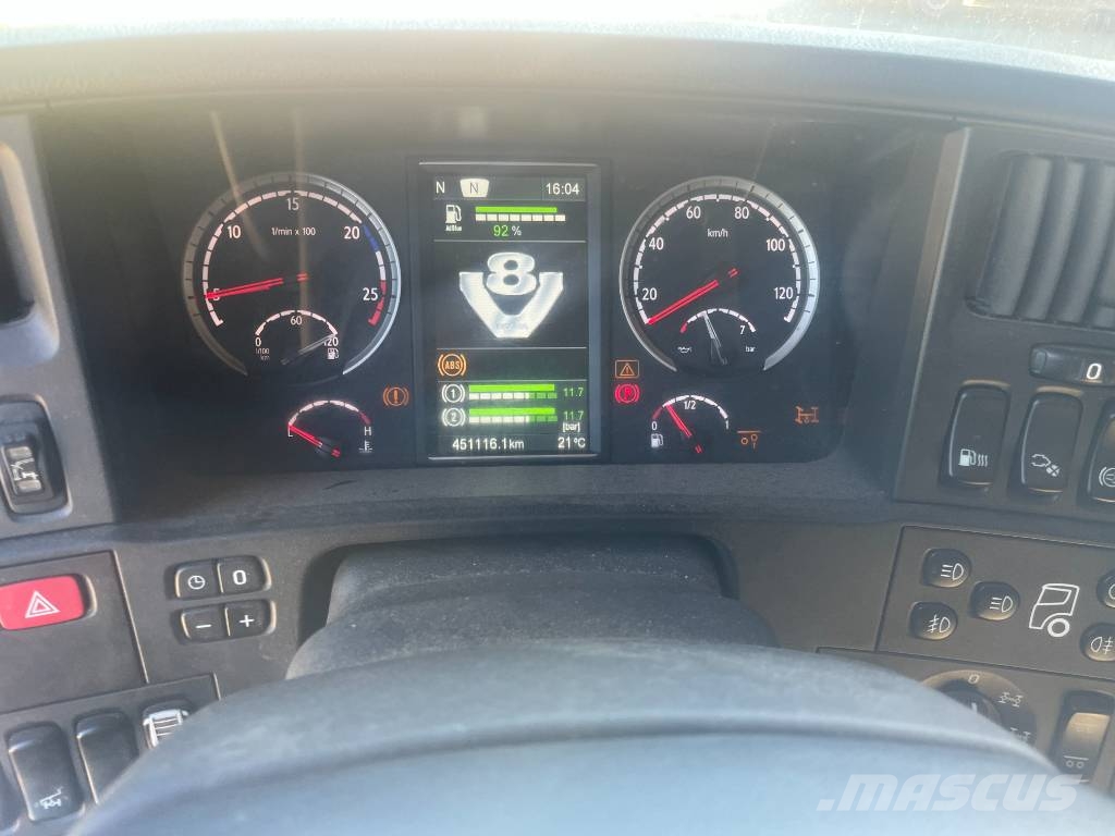 Scania R 560 V8 شاحنات الرافعات