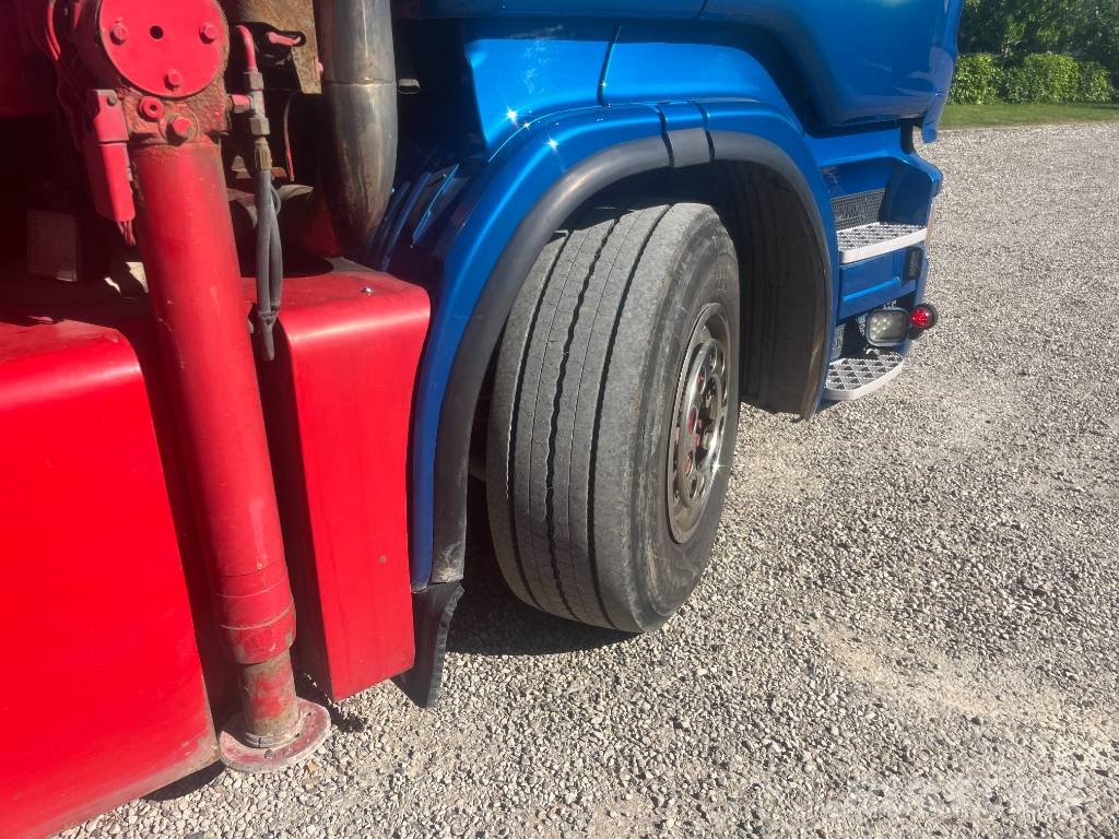Scania R 560 V8 شاحنات الرافعات