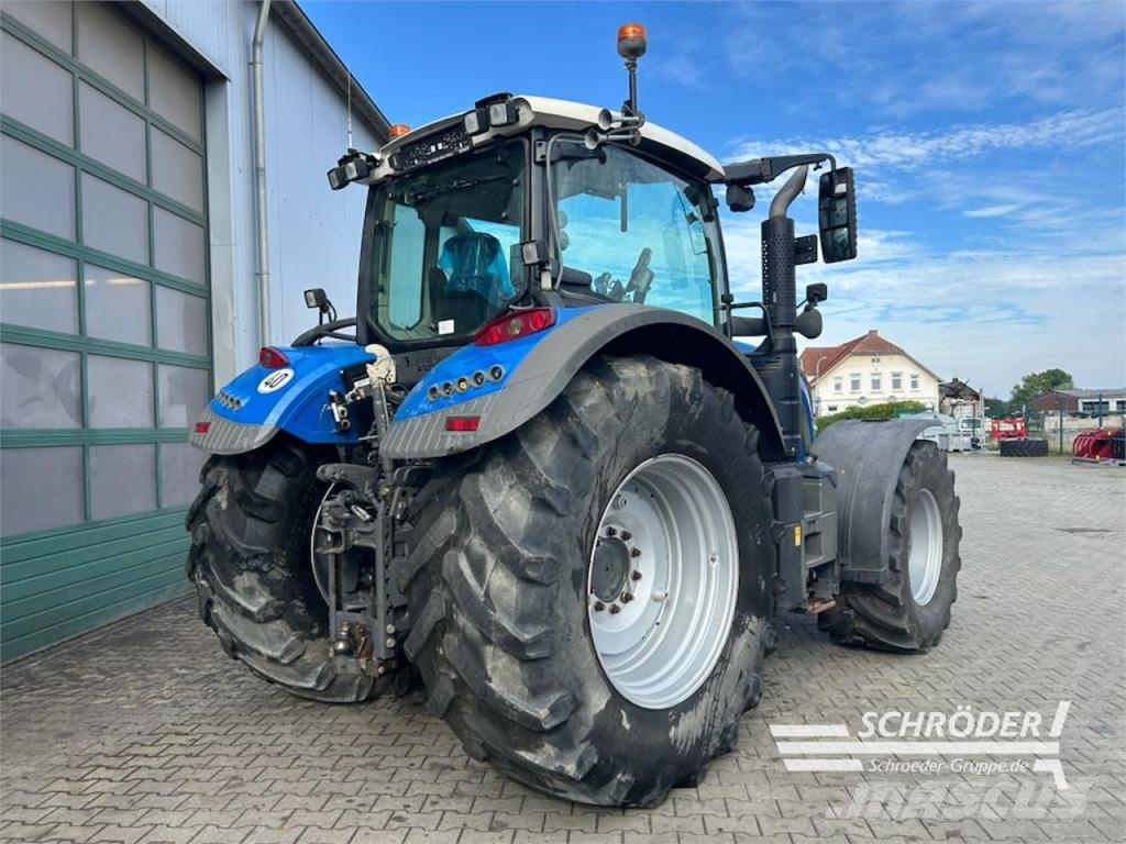 Fendt 724 S4 PROFI PLUS Traktorit