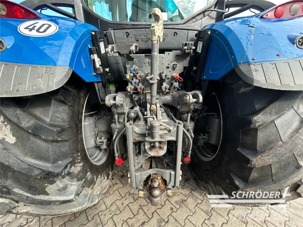 Fendt 724 S4 PROFI PLUS Traktorit