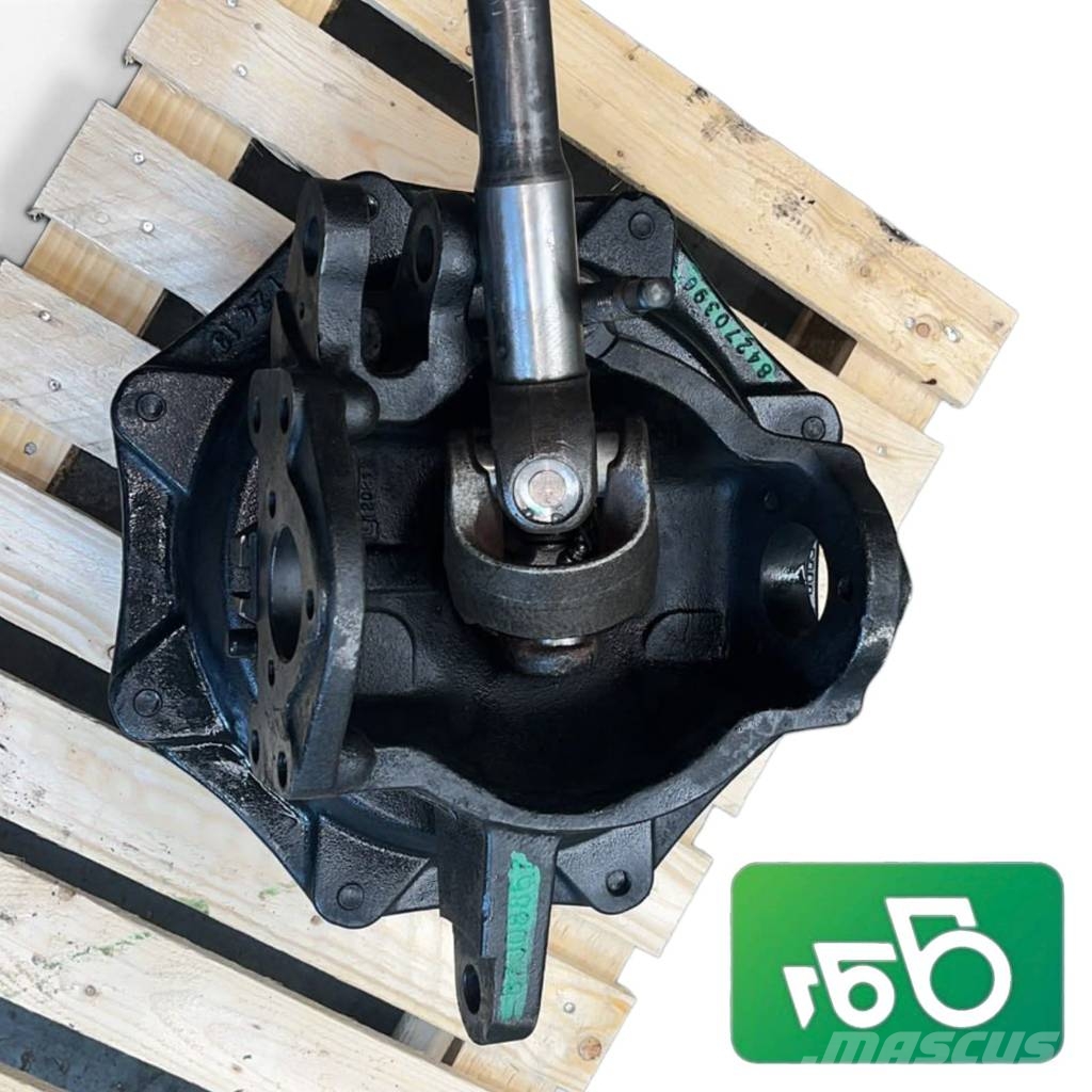 New Holland T6.180 Final Drive / Steering Knuckle/ Hub / Half-Shaft 87308867 CNH 47698439 Menjač