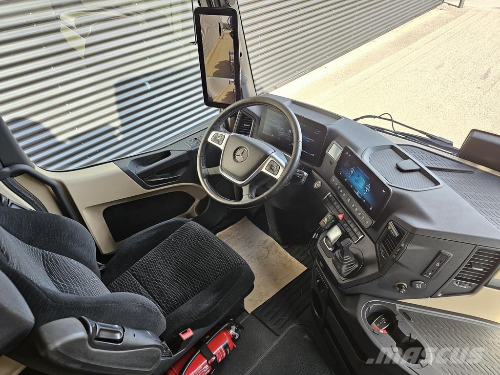 Mercedes-Benz 3353 8x4 / FASSI 71 T/M + JIB / CRANE / KRAN وحدات الجر