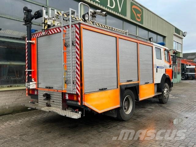Mercedes-Benz 4x4 1222 消防車
