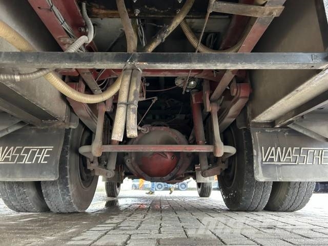 Mercedes-Benz 4x4 1222 消防車