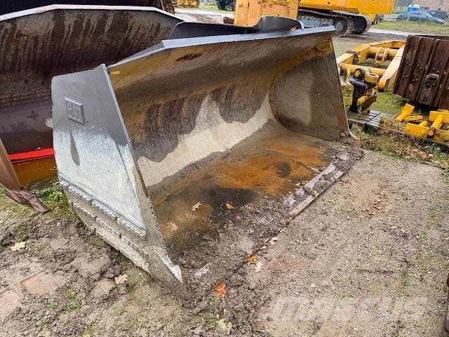 Volvo 2.70 m Schaufel / bucket (99001836) Baldes