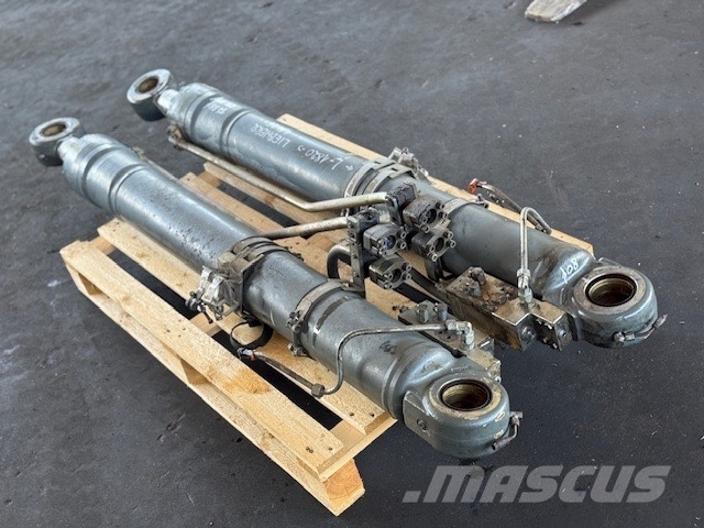Liebherr LH 26 HYDRAULIC CYLINDER 2 PCS هيدروليات