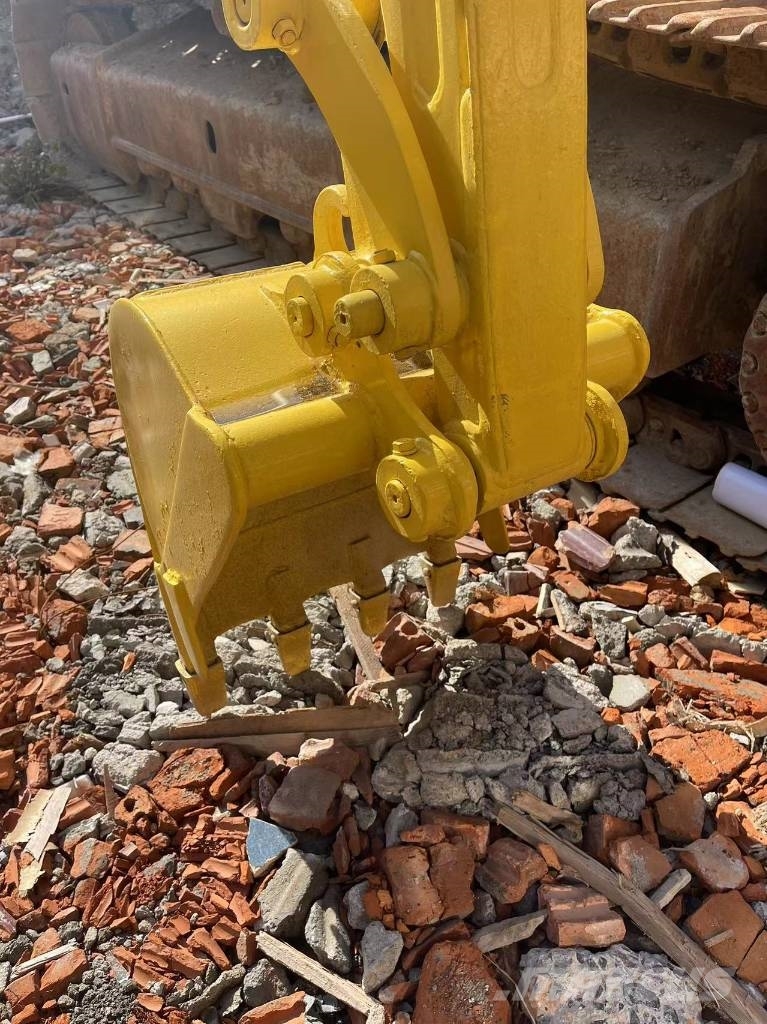 Komatsu PC 35 Εκσκαφείς με ερπύστριες