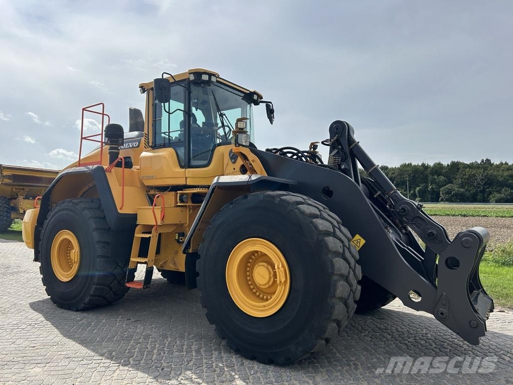 Volvo L220H Wheel loaders