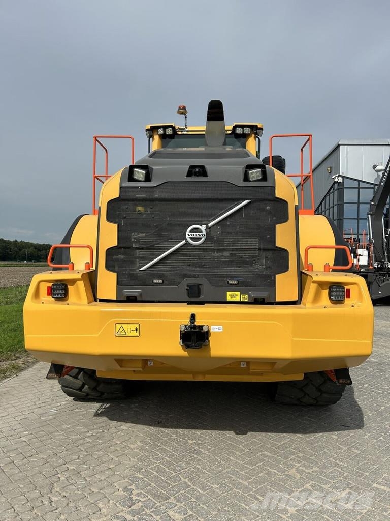Volvo L220H Wheel loaders