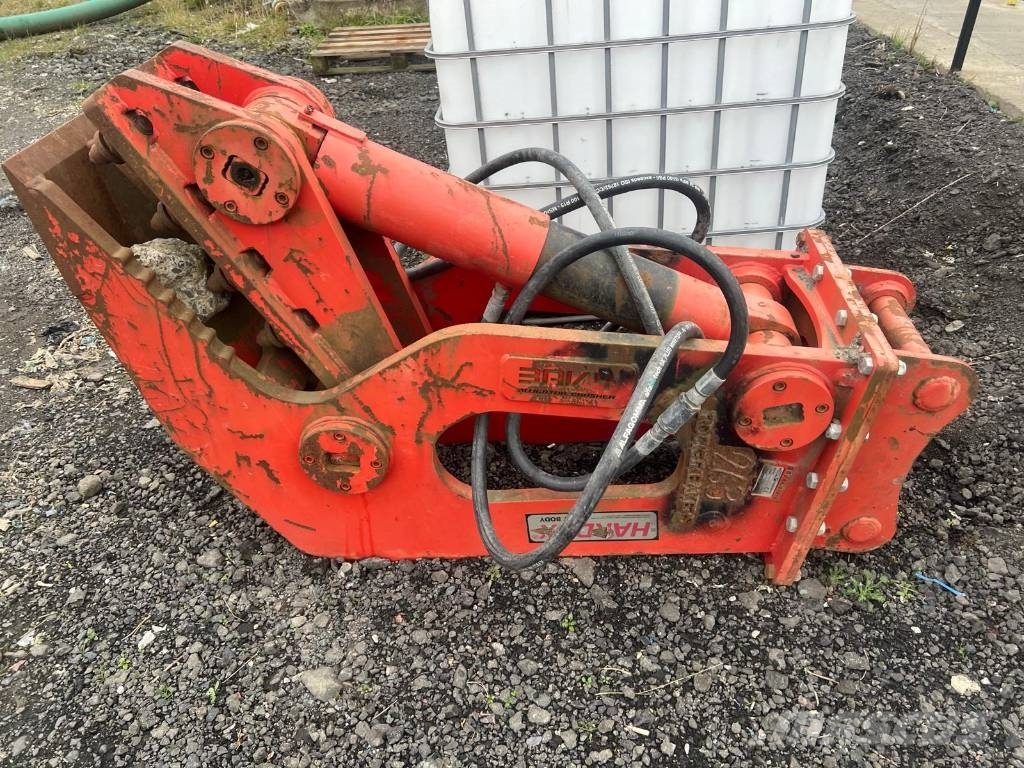 Bav Crushers Alligator Crusher Attachment Ehituspurustid