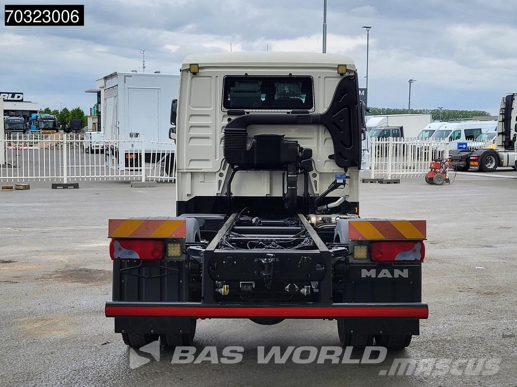 MAN TGL 12.250 TGL 4X2 NEW 12tons chassis Crew cabin M 平板车