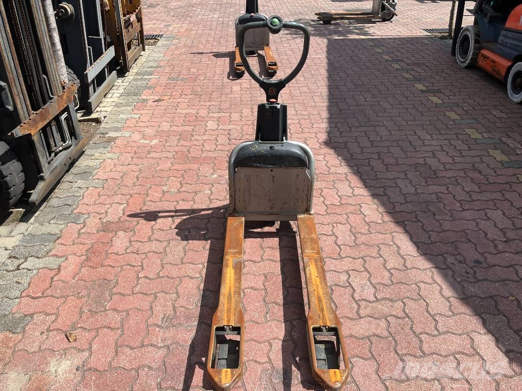 Linde CITI T05 /130/ V-3795 OB شاحنات مناولة ذاتية الدفع
