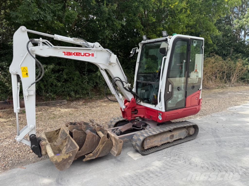 Takeuchi TB 230 Miniescavatori