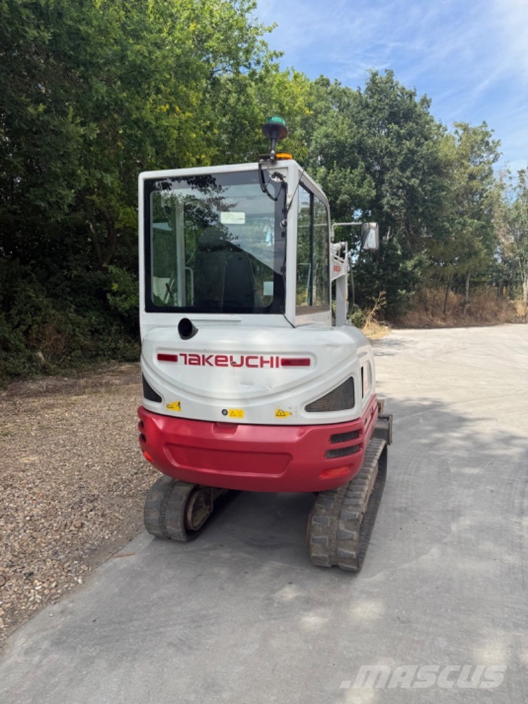 Takeuchi TB 230 Miniescavatori