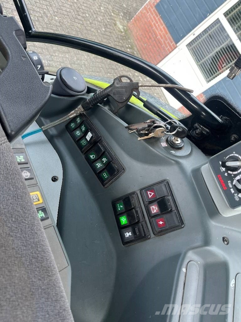 CLAAS Arion 660 First Claas Traktorit