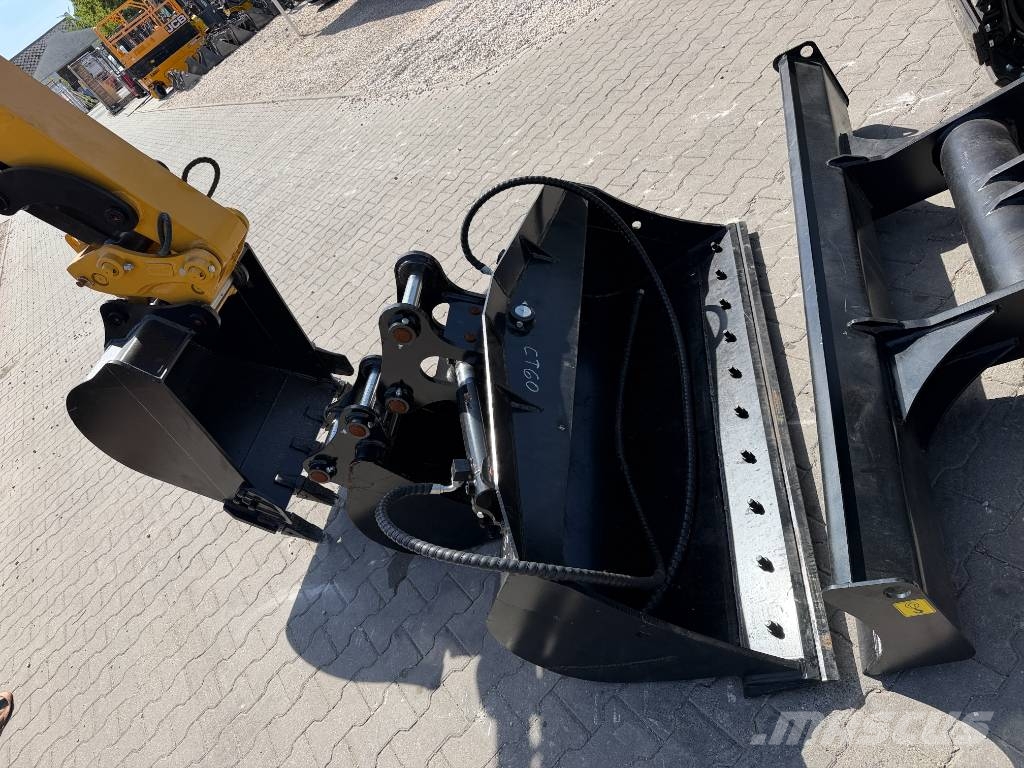 Sherpa CT60 Yanmar Motoros Gumihevederes Forgókotró Mini bageri <7t