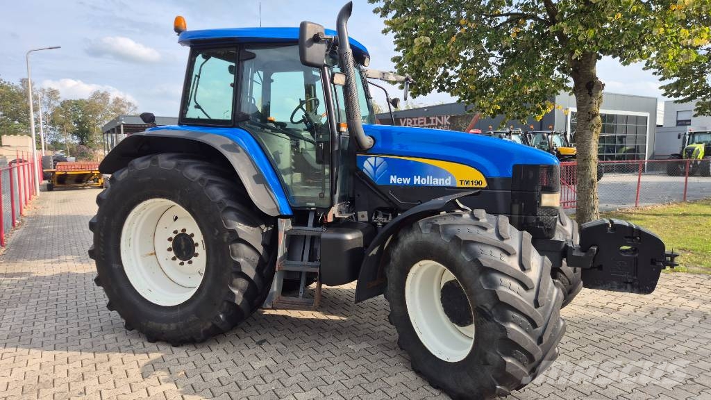 New Holland TM 190 PC 50Kmh. Airbrakes Traktoren