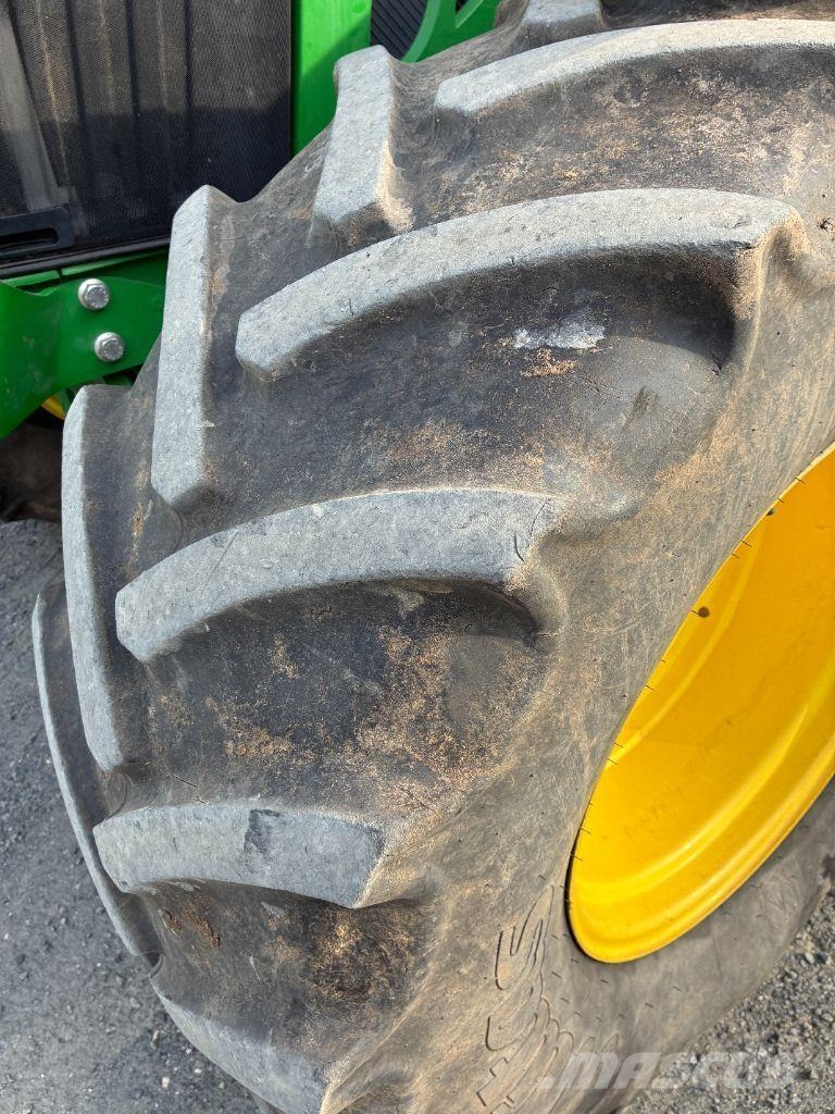 John Deere 6100 M AUTOQUAD Tractoare