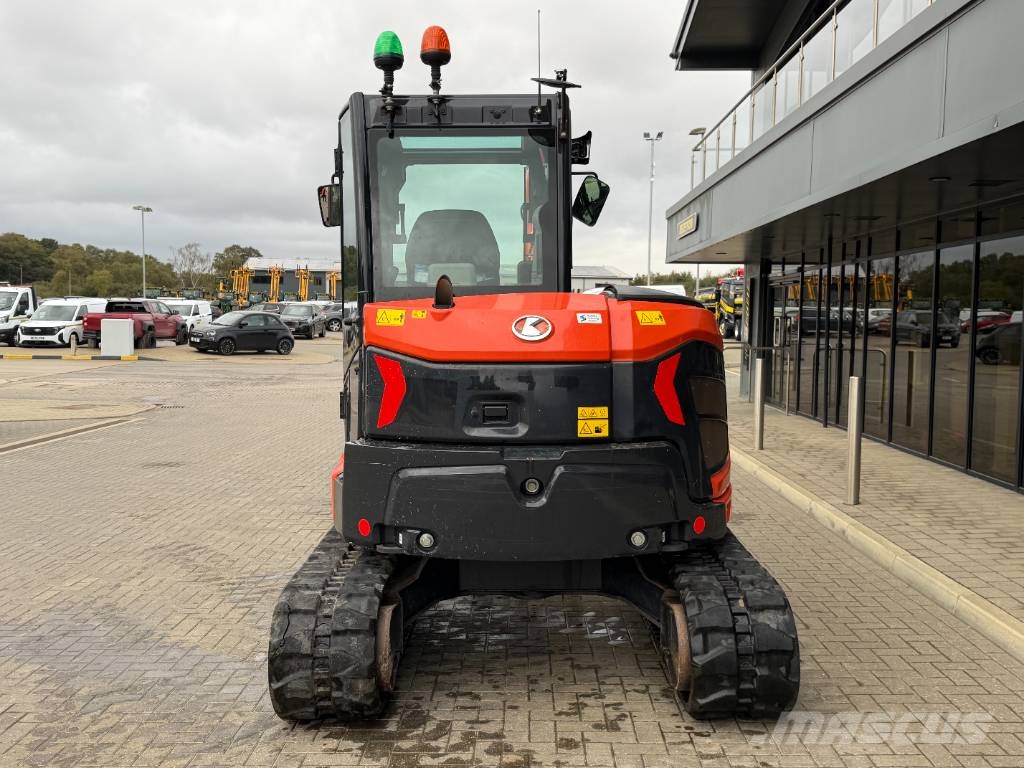 Kubota U 56-5 حفارات صغيرة أقل من 7 طن (حفارات صغيرة)