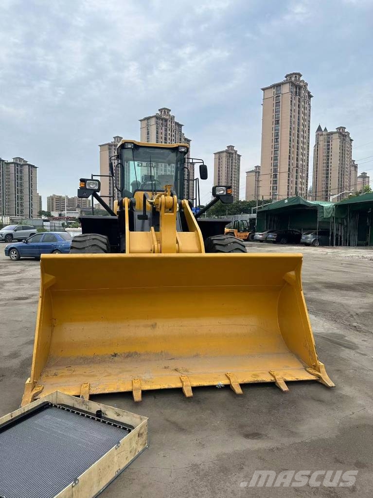 SDLG LG956L - Second Hand Excavator for Sale Колесни товарачи