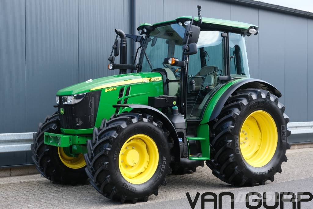 John Deere 5095 M | 2024 | 267h | (v.g.l. 6M95 ) Traktorid