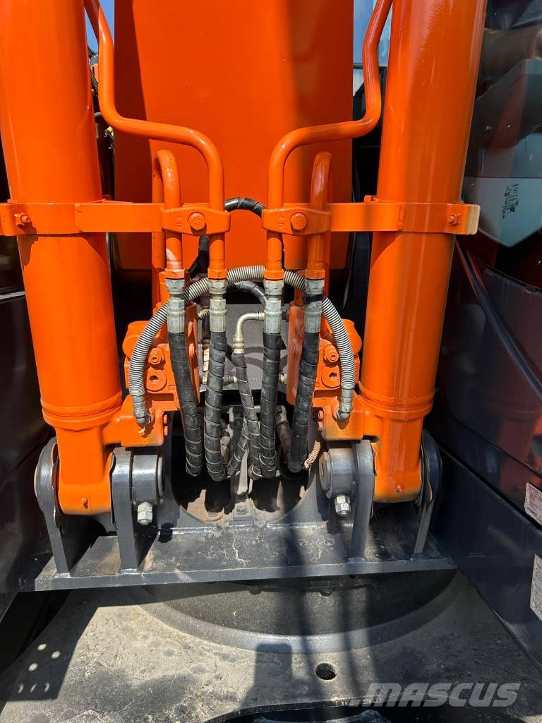 Hitachi ZX 130 LC N-6 Rupsgraafmachines