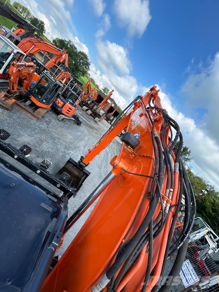 Hitachi ZX 130 LC N-6 Rupsgraafmachines