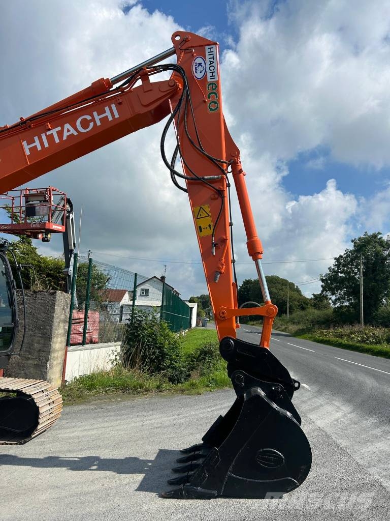 Hitachi ZX 130 LC N-6 Rupsgraafmachines